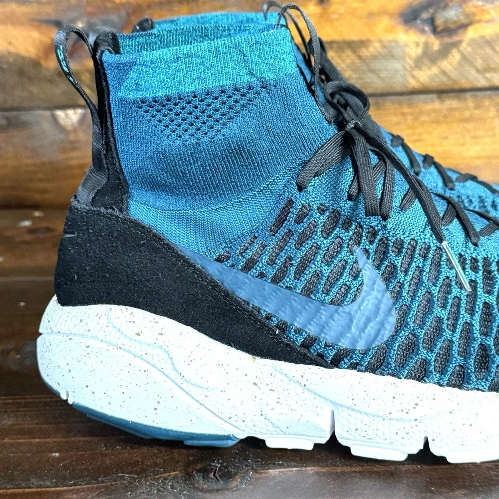 Nike Air Footscape Magista Cushioned Running Shoes 830600-300 Mens Size 8 EUR 41